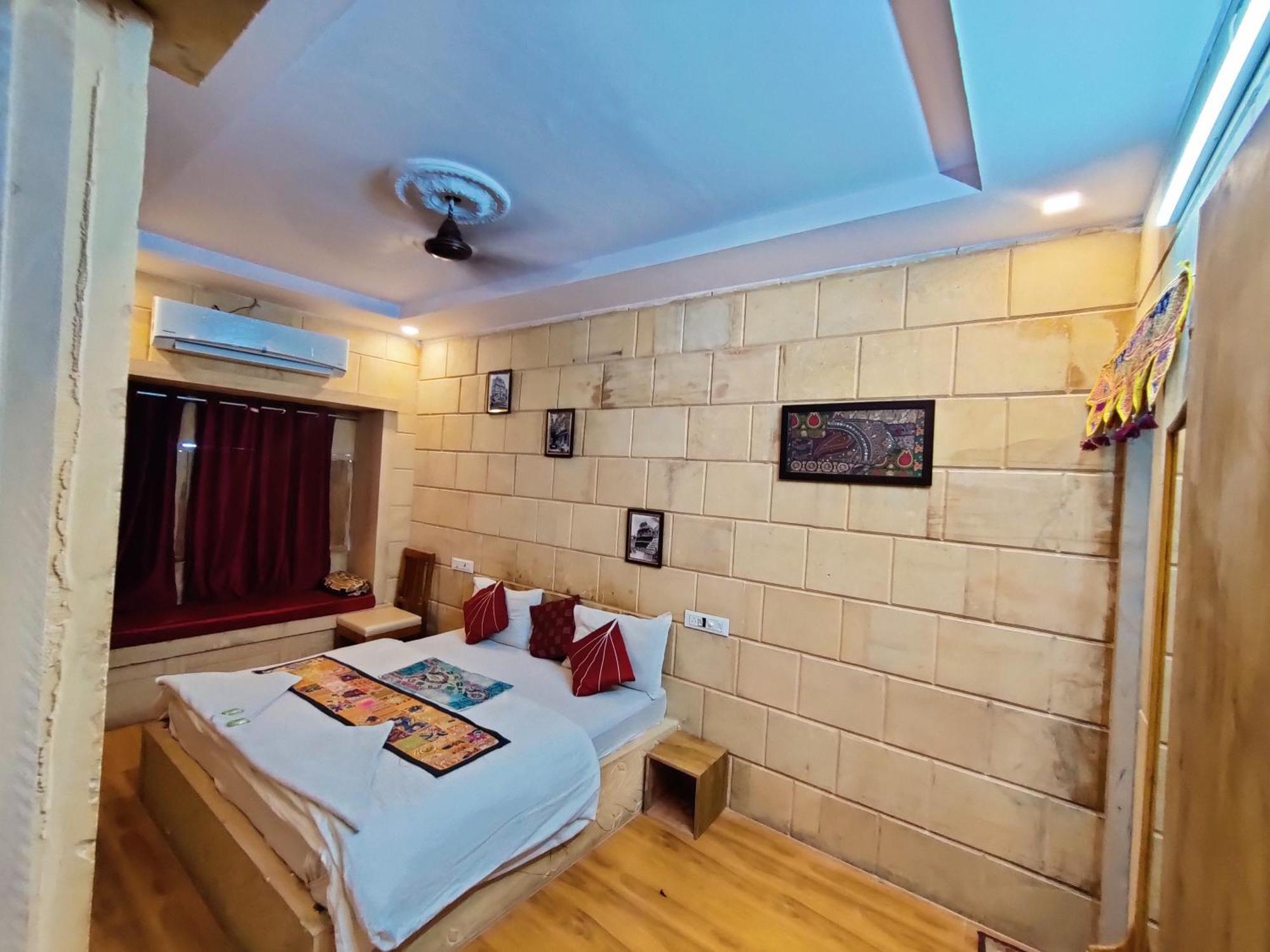 Hotel Jaswant Palace Джайсалмер Номер фото